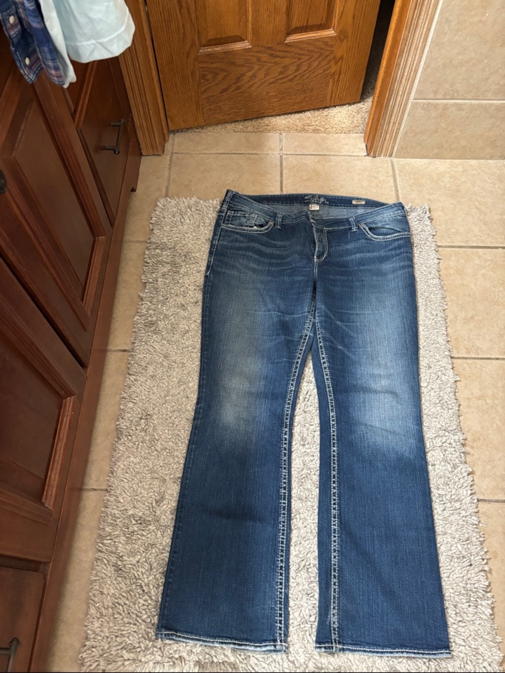 Classic Women's Blue Bootcut Jeans